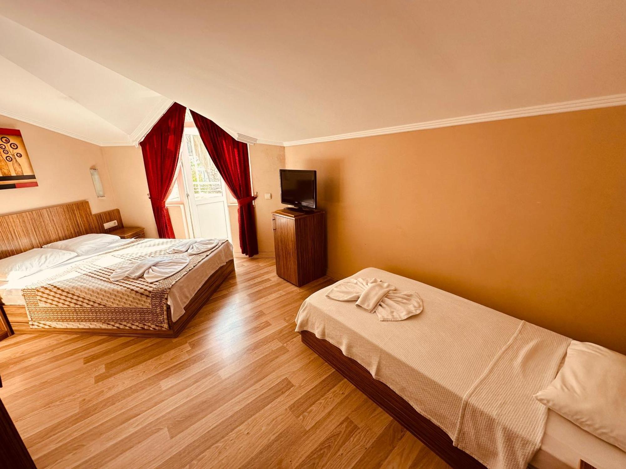 Havana Hotel เกเมร์ ภายนอก รูปภาพ